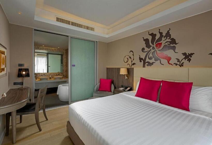 Люкс Superior, Grand Mercure Phuket Patong