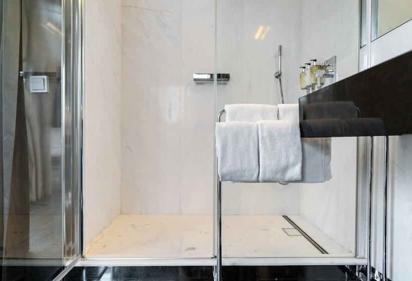 Полулюкс, H15 Boutique Hotel, Warsaw, A Member Of Design Hotels