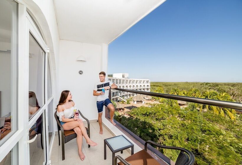 带2个双人床的标准工作室, Uxmal Resort Maya