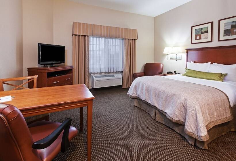 스탠다드 스튜디오, Candlewood Suites Deer Park, An Ihg