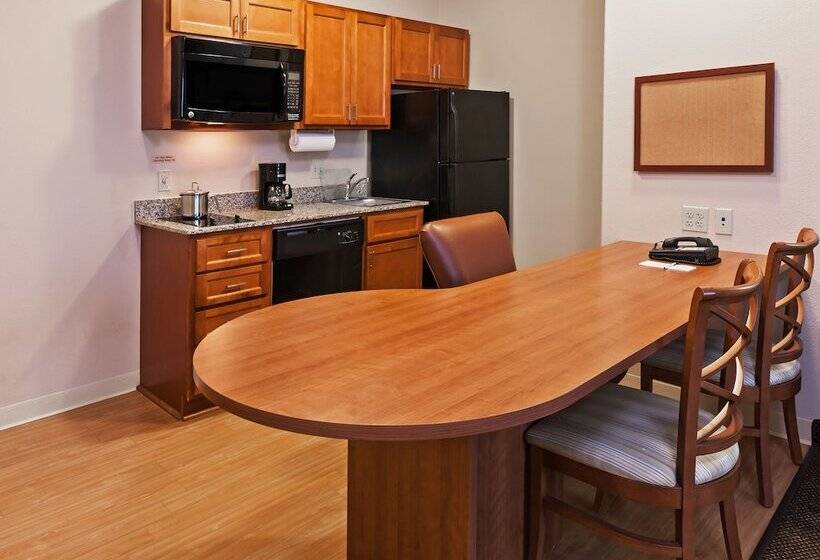 장애인을 위한 스위트, Candlewood Suites Deer Park, An Ihg