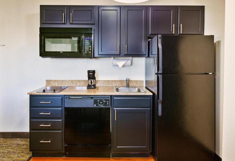 Студия Стандарт Кровать Куин, Candlewood Suites Indianapolis Airport, An Ihg
