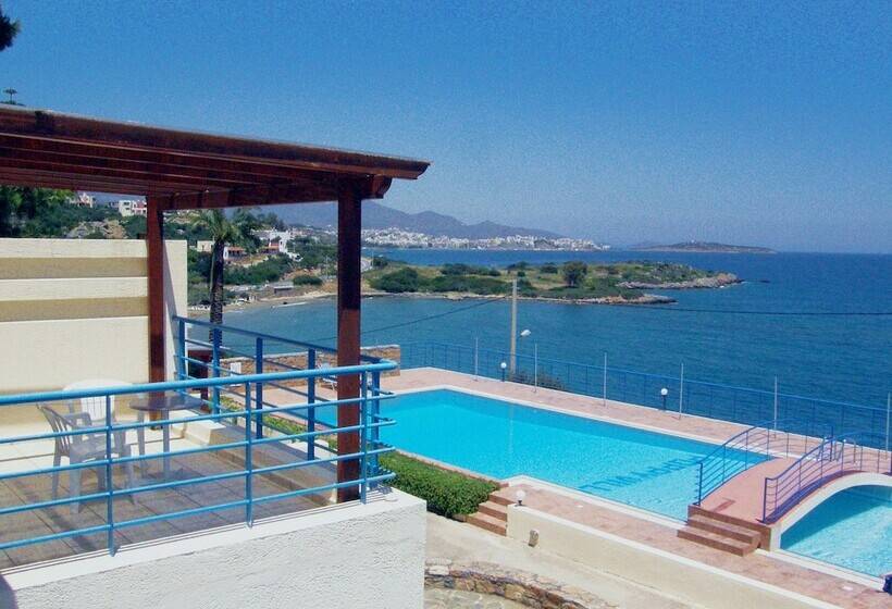 آپارتمان سوپریور 1 خوابه با چشم‌انداز دریا, Poppy Villas