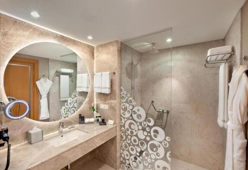 غرفة ديلوكس, Divan Erbil