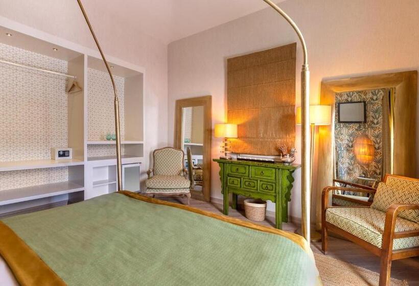 Номер Superior с Балконом, La Capria Suite Hotel Alaçatı   Adults Only