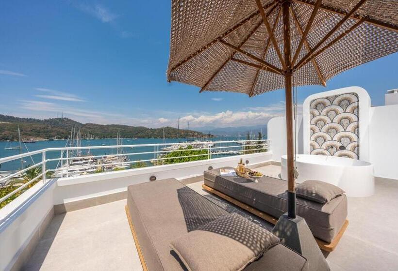 سوئیت پنت هاوس, Yacht Classic Hotel   Boutique Class
