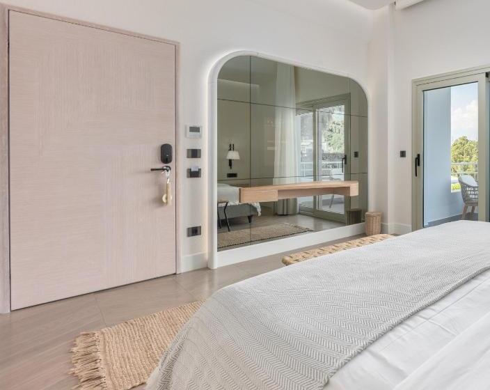 اتاق کلاسیک, Yacht Classic Hotel   Boutique Class