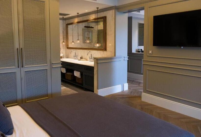 سوییت با استخر, Yacht Classic Hotel   Boutique Class