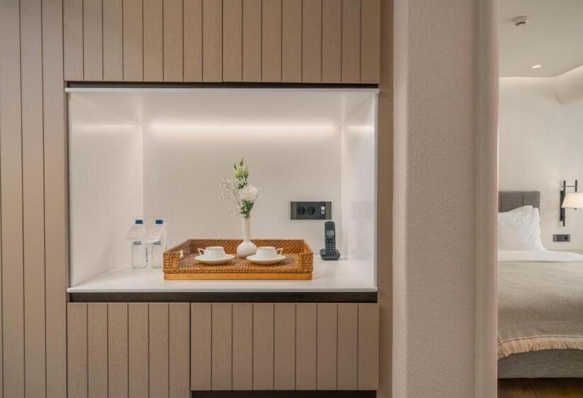 سوییت جونیور, Yacht Classic Hotel   Boutique Class