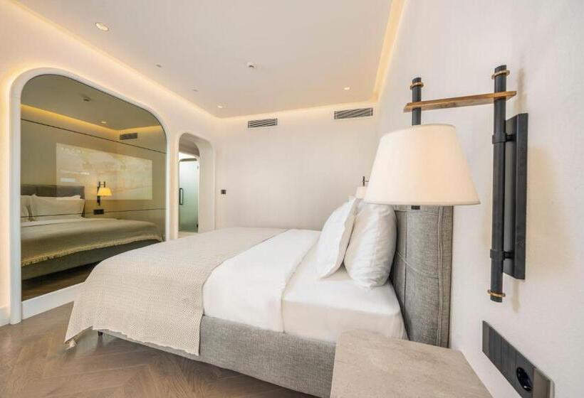 سوییت جونیور, Yacht Classic Hotel   Boutique Class