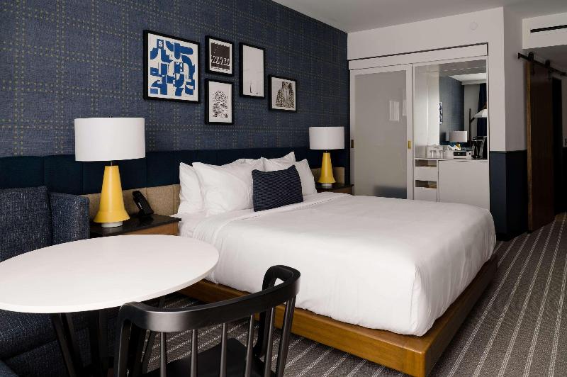 Стандартный Номер Кровать Кинг, Cambria Hotel Boston Somerville
