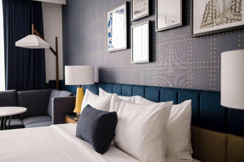 Люкс Адаптированный для Инвалидов, Cambria Hotel Boston Somerville