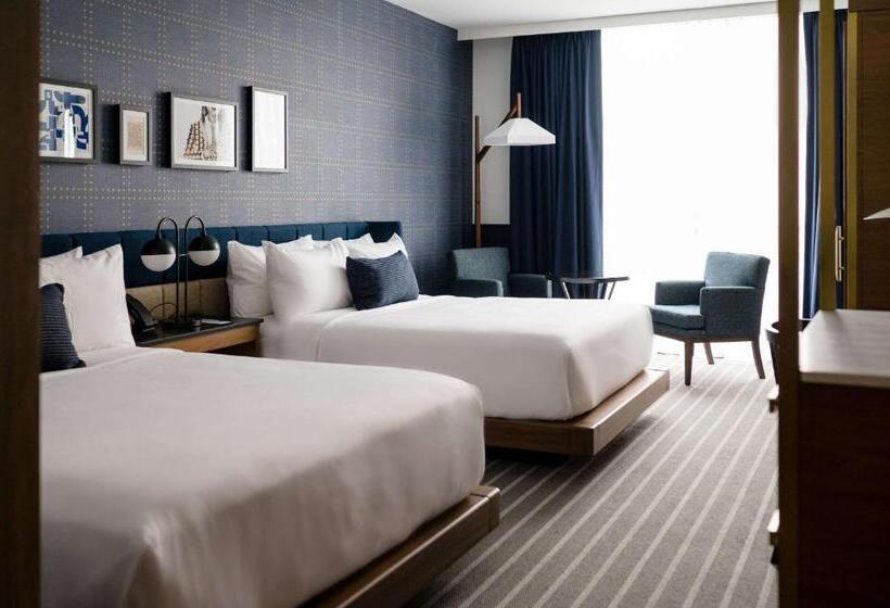 Четырехместный Номер Стандарт, Cambria Hotel Boston Somerville
