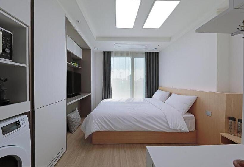 Номер Стандарт Вид на Город, Heavenmark In Sokcho