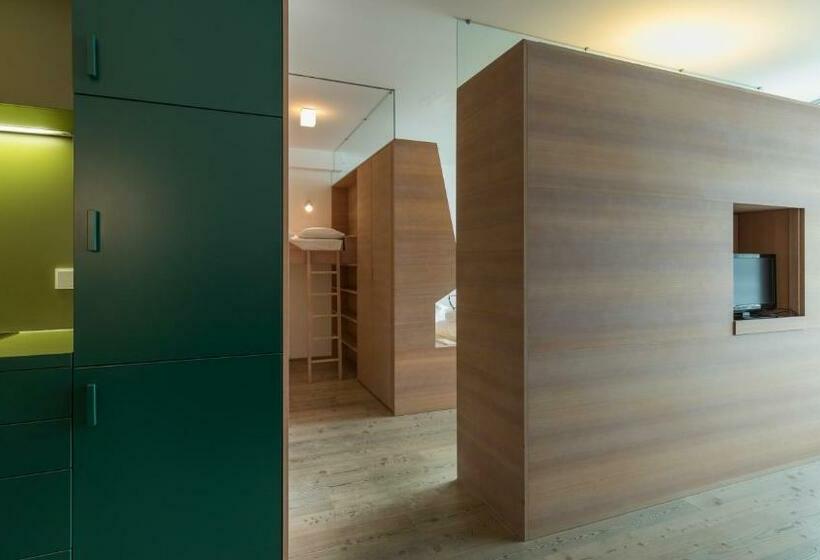 Apartamento 2 Dormitórios, Residence Königswarte Strata