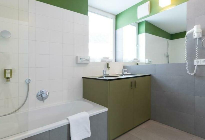 Апартаменты 2 Спальни, Residence Königswarte Strata
