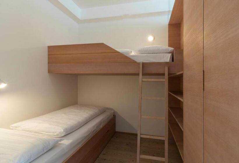 Апартаменты 2 Спальни, Residence Königswarte Strata