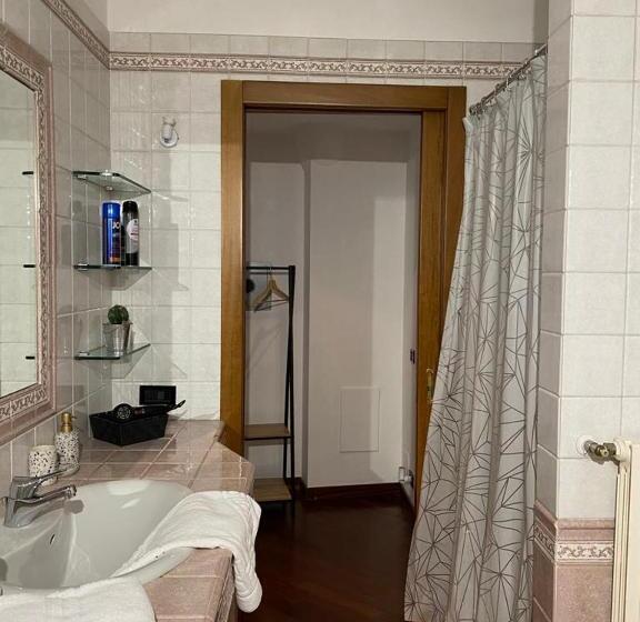 اتاق لوکس, Il Caravaggio Guest House
