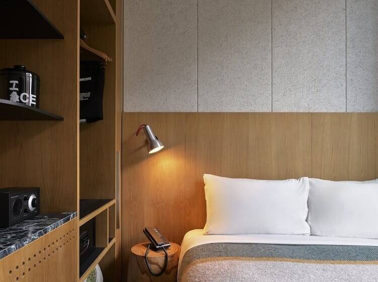 기본룸, Ace Hotel Sydney