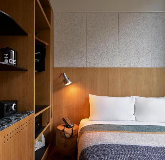 스탠다드 테라스 룸, Ace Hotel Sydney