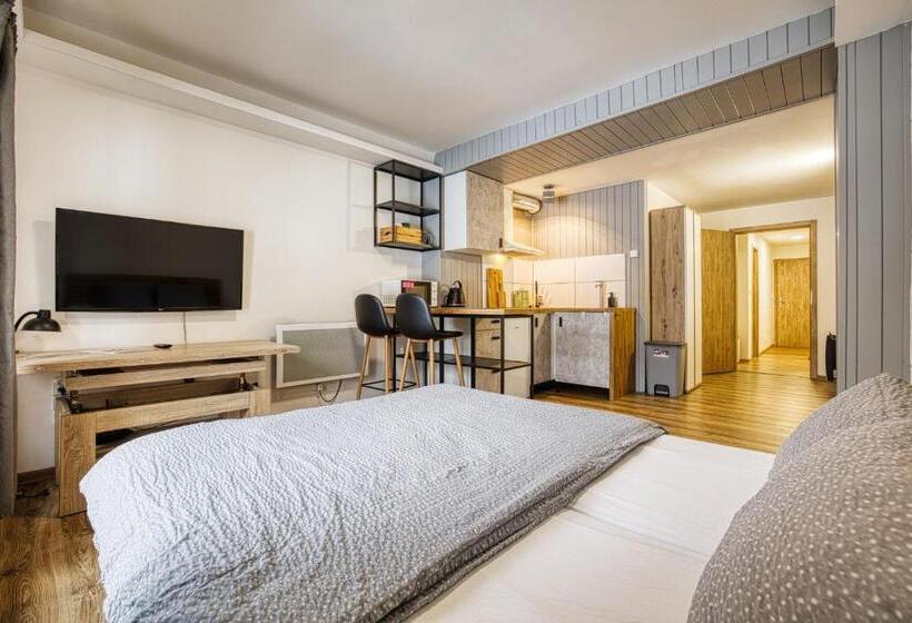 Люкс Кровать Кинг, Apartmány Pod šerákem