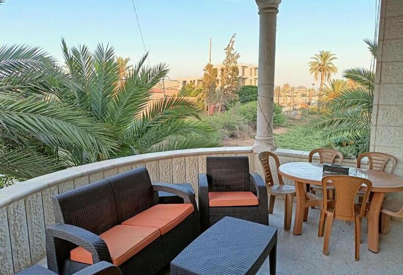اتاق استاندارد با بالکن, Bnb La Luna Entire Apartment