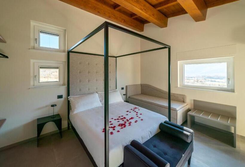 Трехместный Президентский, Villa Porrelli Rooms & Spa Suite