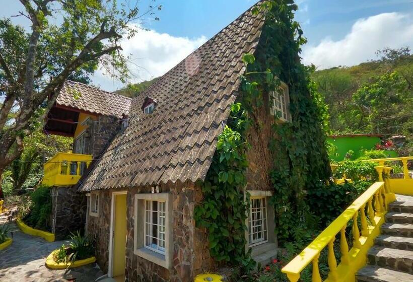 Номер Стандарт, Refugio Cariguana