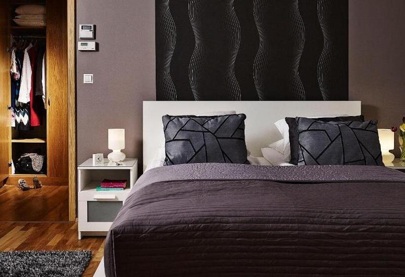 스탠다드 스튜디오, 7seasons Apartments Budapest