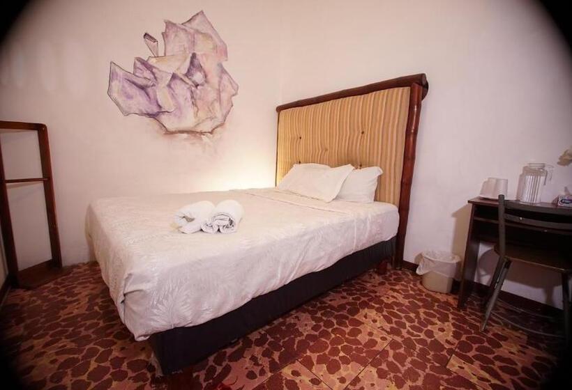 Номер Economy с общей ванной комнатой, Manso Boutique Guest House
