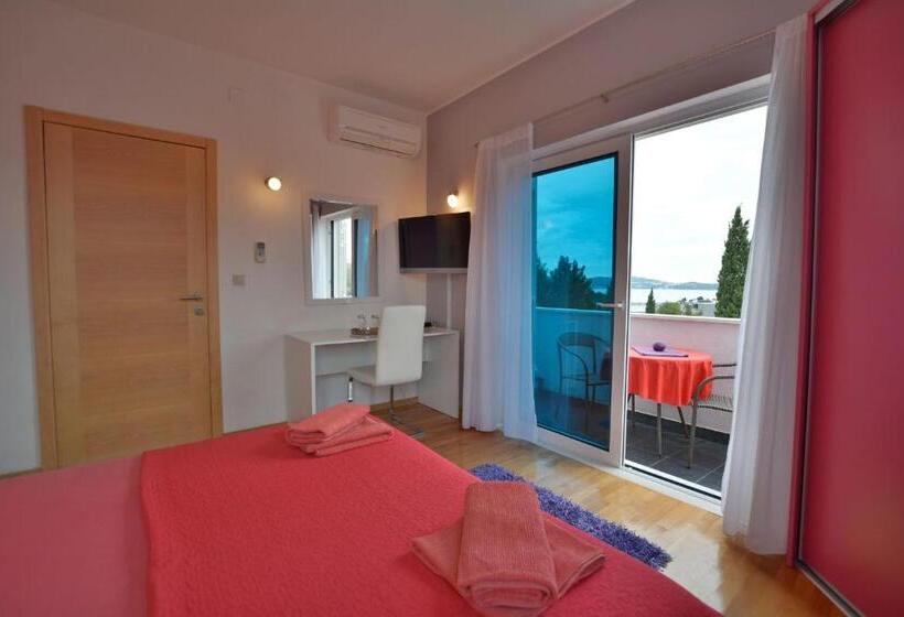 اتاق استاندارد, Villa Avantgarde