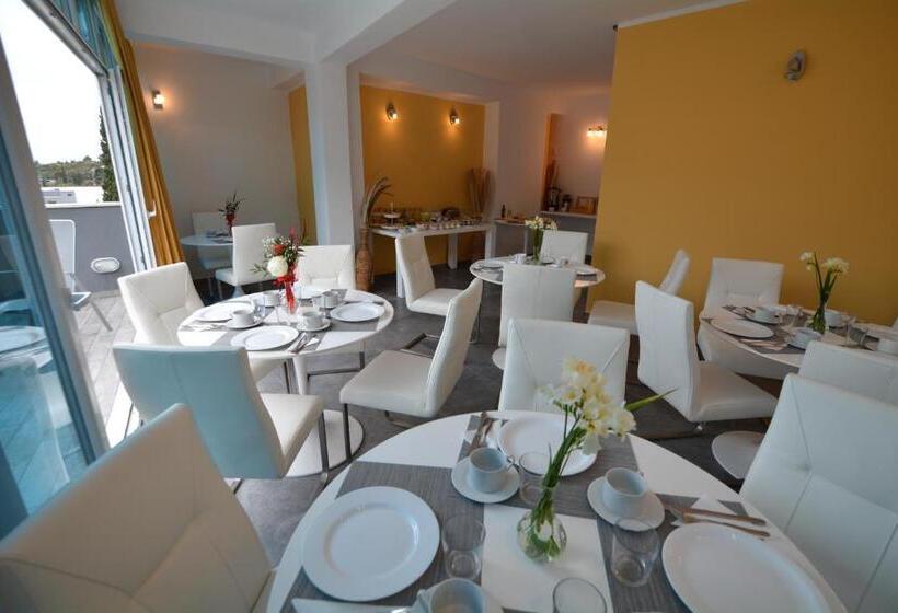 آپارتمان سوپریور 2 خوابه, Villa Avantgarde