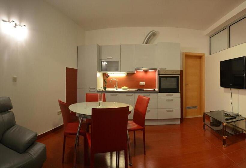 آپارتمان سوپریور 2 خوابه, Villa Avantgarde