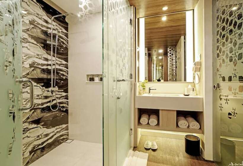 Номер Deluxe, Wyndham Garden Kuta Beach Bali