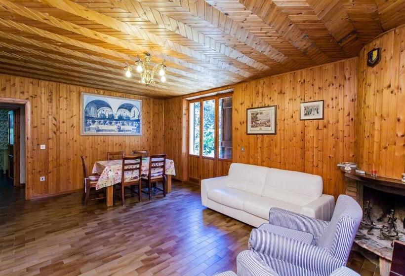 Шале 1 Спальня, Podere Caldaruccio La Pineta