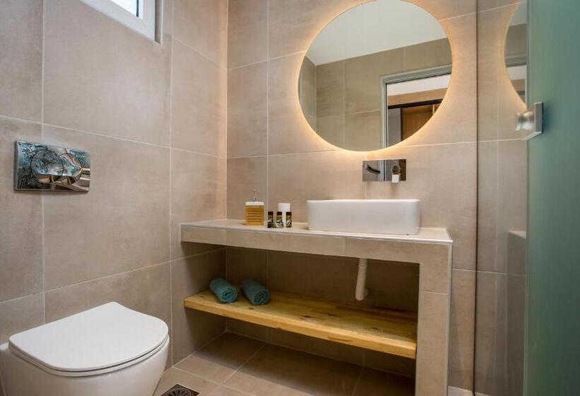 سوئیت با وان آب گرم, Casastavris   Aparts & Pool Suites