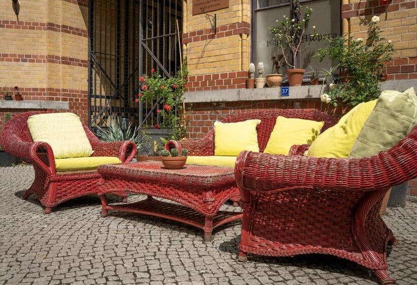 Апартаменты 2 Спальни, Gwuni B&b