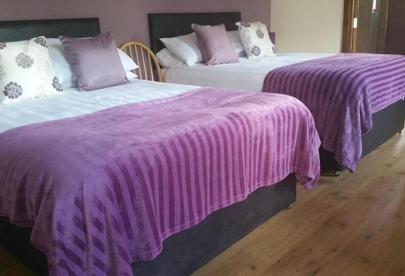 Номер Стандарт, Maghernahar House B&b