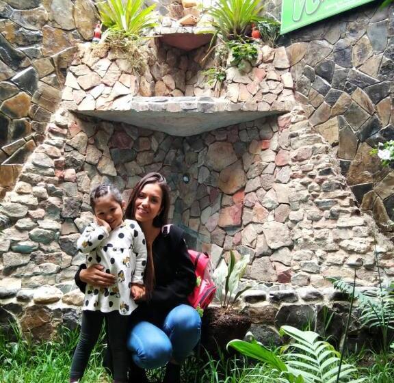 اتاق استاندارد چهار تخته, ñuñurco Travellers