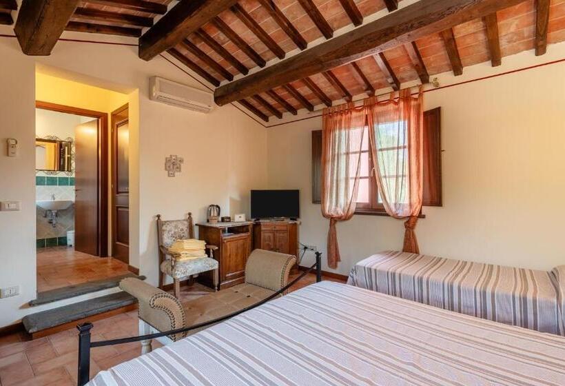 Номер Стандарт Трехместный, Room In Farmhouse   Apartment In Farmhouse Casolare Dei Fiori