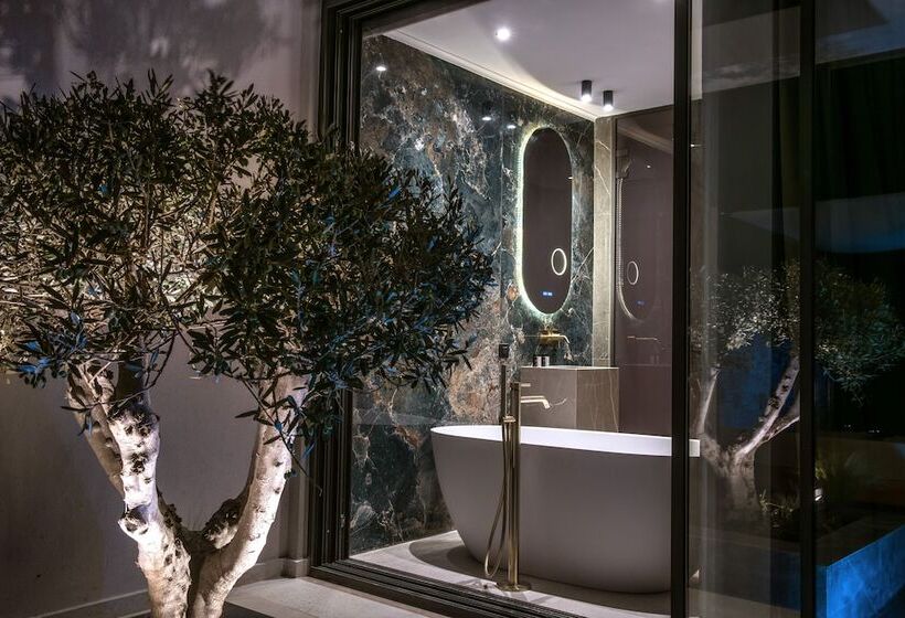 سوییت با چشم‌انداز باغ, Happy Cretan Suites