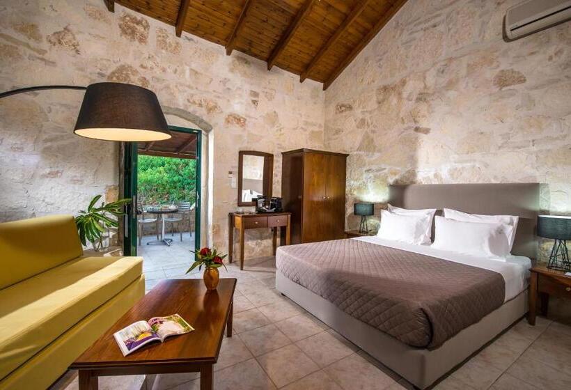 سوییت با چشم‌انداز باغ, Happy Cretan Suites