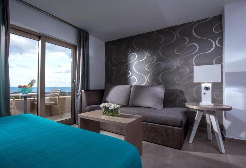 سوییت سوپریور با چشم‌انداز دریا, Happy Cretan Suites