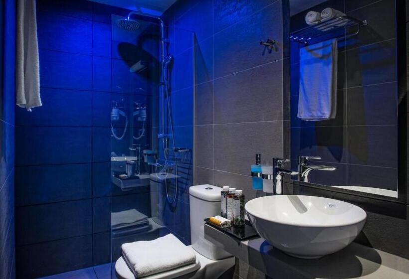 سوییت جونیور با چشم‌انداز دریا, Happy Cretan Suites