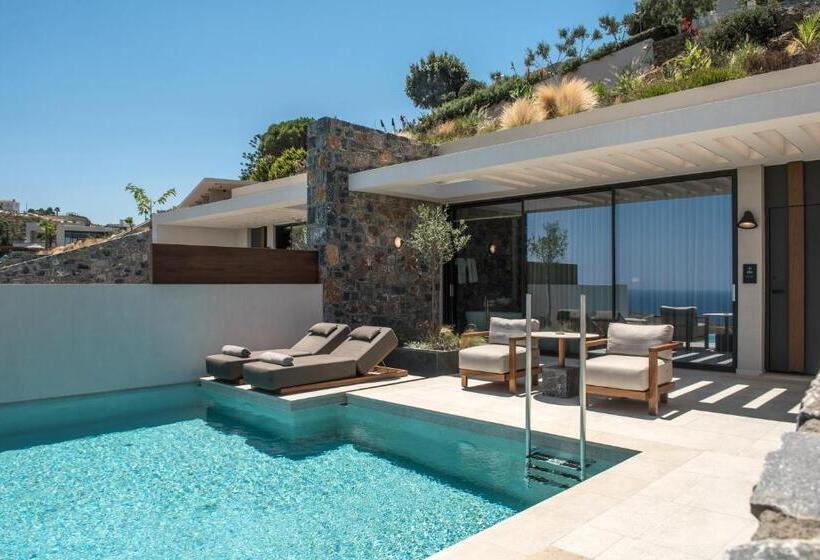 سوییت با چشم‌انداز دریا, Happy Cretan Suites