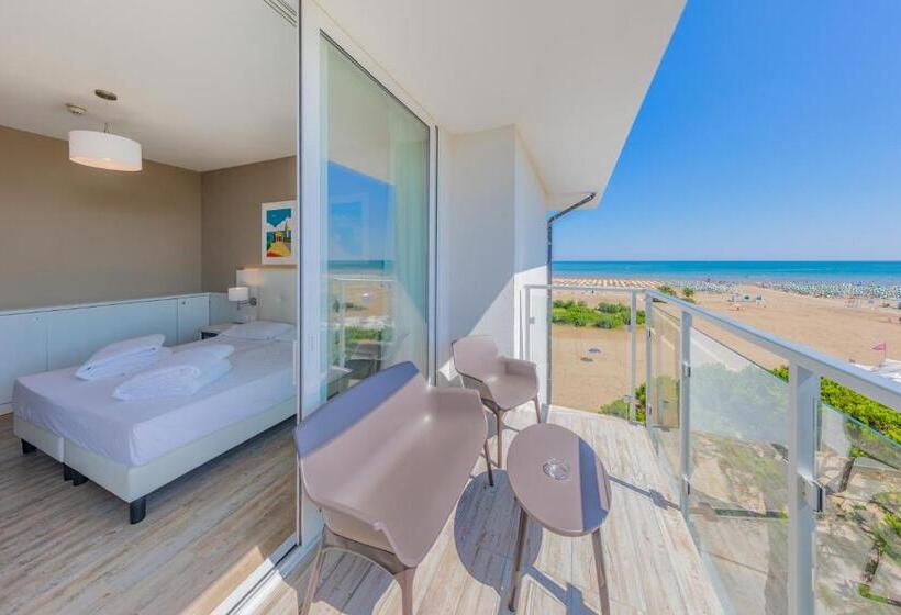 Номер Deluxe Вид на Море Боковой, Marina Palace Hotel 4 Stelle S