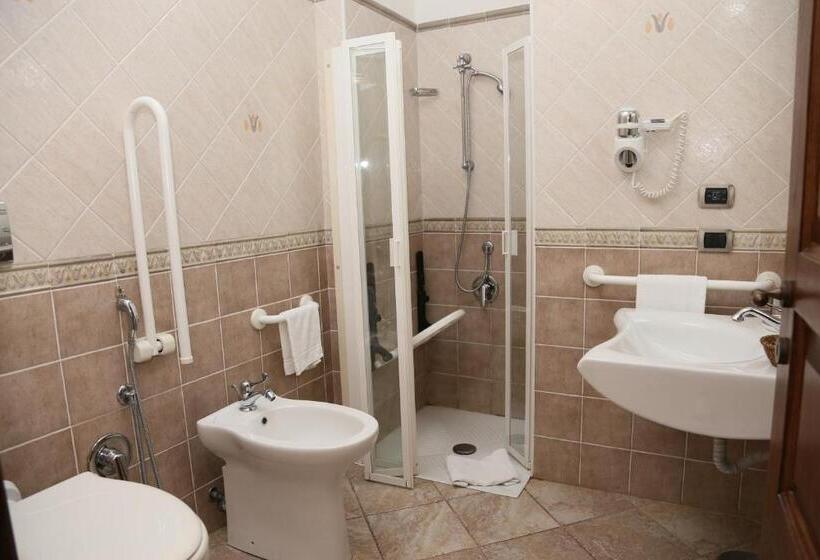 Стандартный Номер Нижний Этаж, Sa Suergia