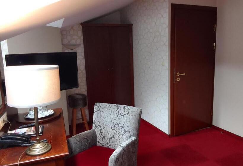 Номер Superior, Stare Miasto Old Town