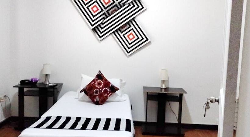 Quarto Estandar Individual, Torre Del Viento Cali