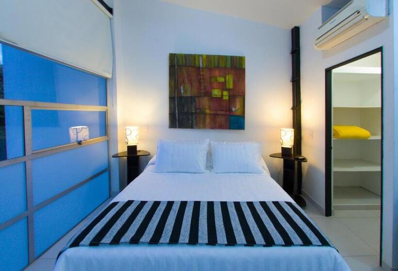 Quarto Estandar, Torre Del Viento Cali